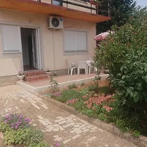 Appartamento Apartments Pomer, Pomer